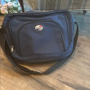 American Tourister Dark Blue Men's Messenger Bag with Black Strap